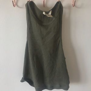 OLIVE CROP TOP